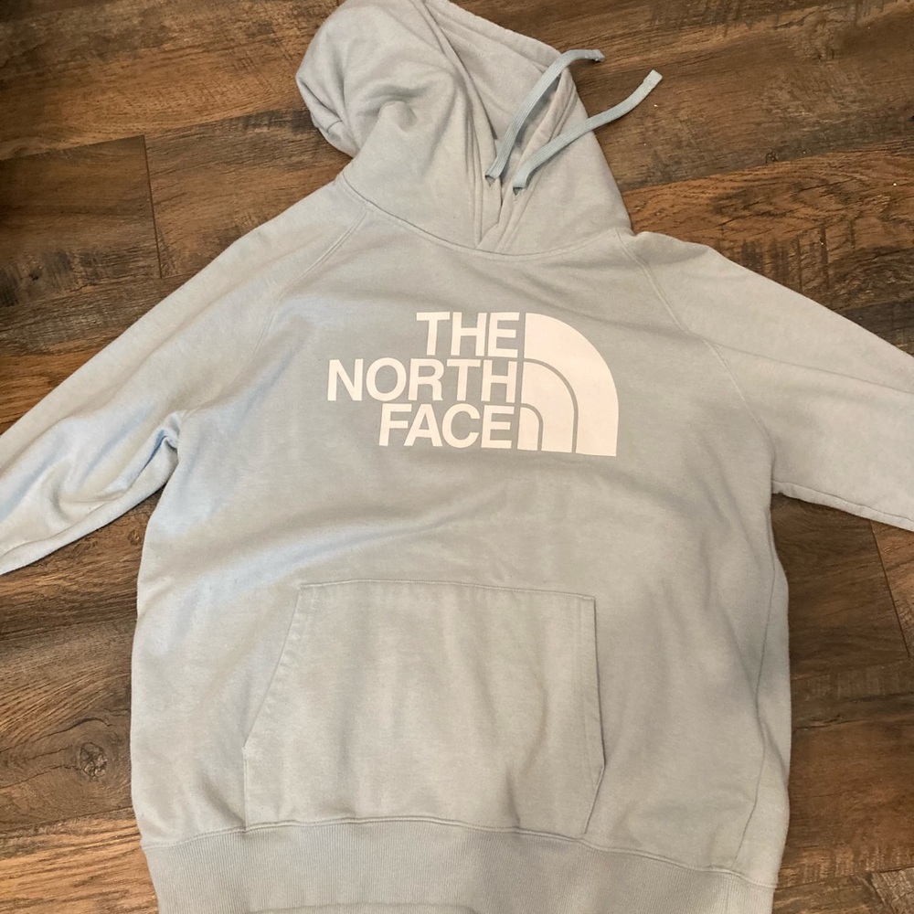 womens north face hoodie